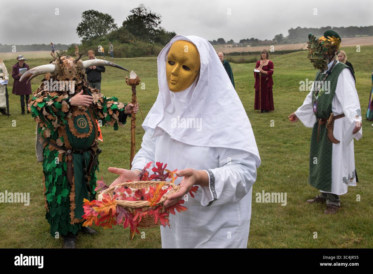 Mother earth godess hi-res stock photography and images - Alamy