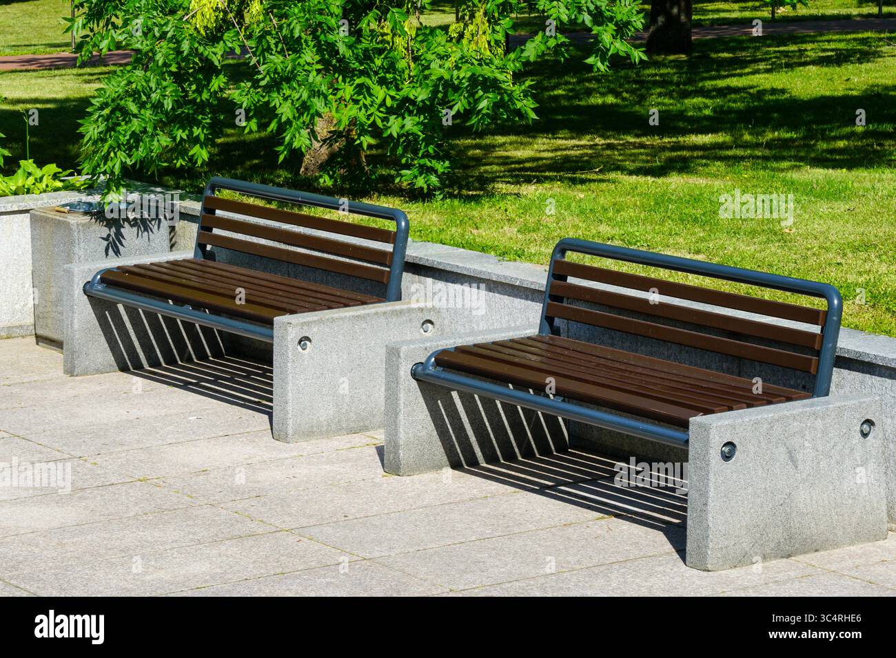 Sleek stone benches hi-res stock photography and images - Alamy