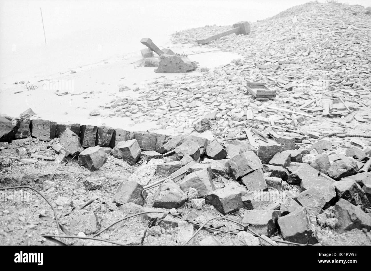 Anti tank stones Black and White Stock Photos & Images - Alamy