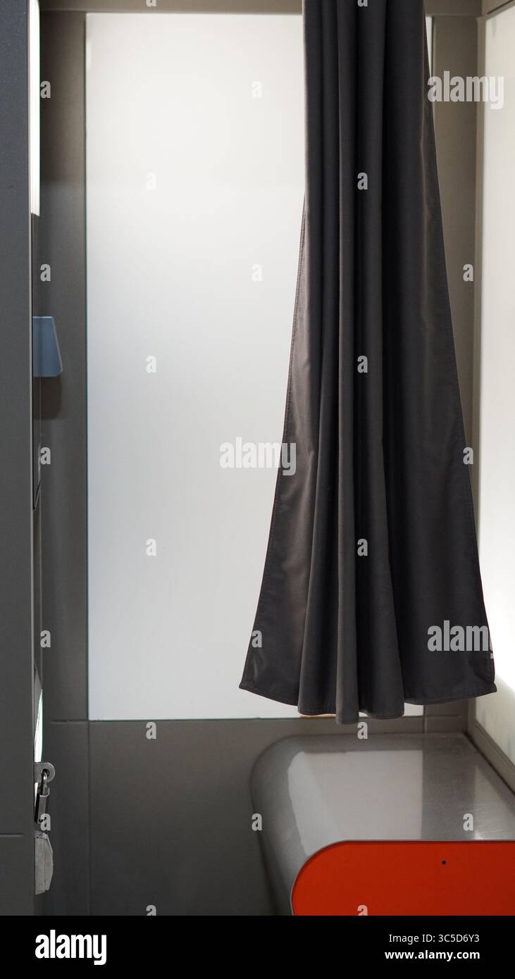 Modern photo booth hi-res stock photography and images - Alamy