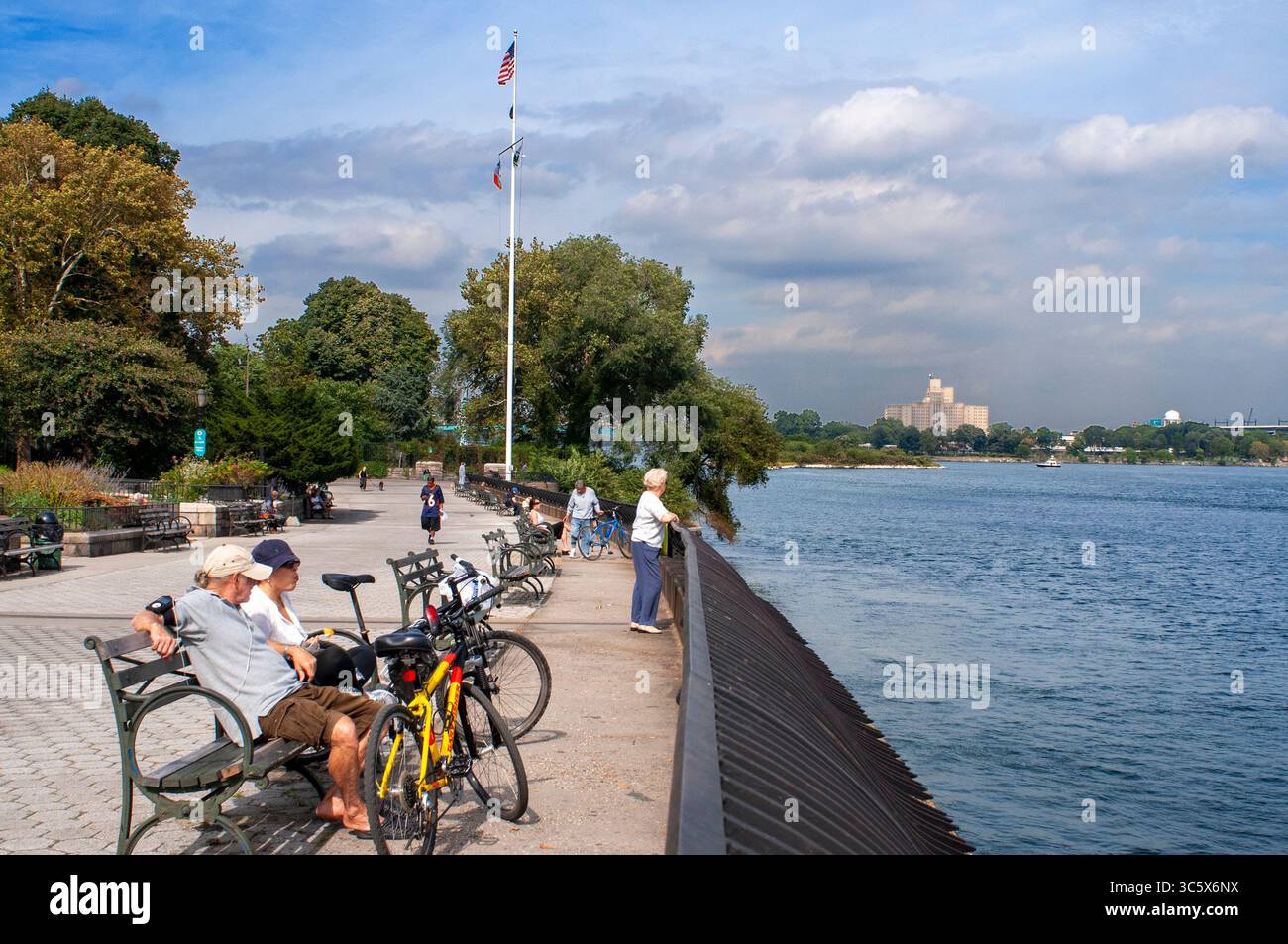September 23, 2009, New York, New York, USA: Carl Schurz Park. East End Avenue between 83rd and 90th Street. This park made â€‹â€‹in 1891, and managed by a neighborhood association, offers good views of the East River and is a peaceful place to walk in the shade of the trees. On the north side of the park is the home field of Gracie Mansion, built in 1799 as the official residence of the mayor. (Credit Image: © Sergi ReboredoZUMA Wire) Stock Photo