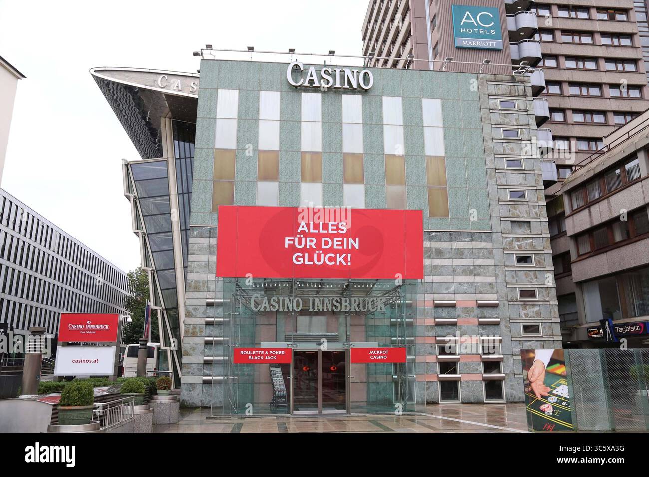 31.07.2025, Innsbruck, AUT, Unterwegs in Tirol, Symbolbild, Themenbild, Verschiedene Themenbilder, im Bild Casino, Innsbruck, Casinos Austria, Innsbruck, Tirol, *** 31 07 2025, Innsbruck, AUT, On the road in Tyrol, Symbol picture, Theme picture, Various theme pictures, in the picture Casino, Innsbruck, Casinos Austria, Innsbruck, Tyrol, Stock Photo