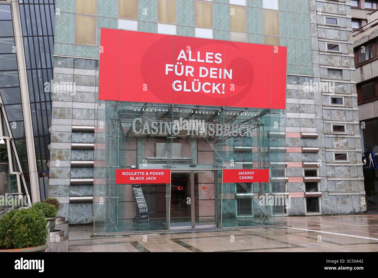 31.07.2025, Innsbruck, AUT, Unterwegs in Tirol, Symbolbild, Themenbild, Verschiedene Themenbilder, im Bild Casino, Innsbruck, Casinos Austria, Innsbruck, Tirol, *** 31 07 2025, Innsbruck, AUT, On the road in Tyrol, Symbol picture, Theme picture, Various theme pictures, in the picture Casino, Innsbruck, Casinos Austria, Innsbruck, Tyrol, Stock Photo