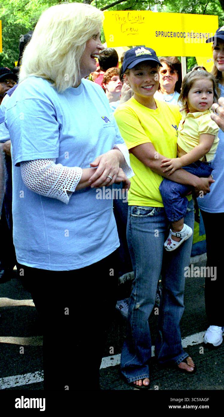 Cathy kelly hi-res stock photography and images - Alamy