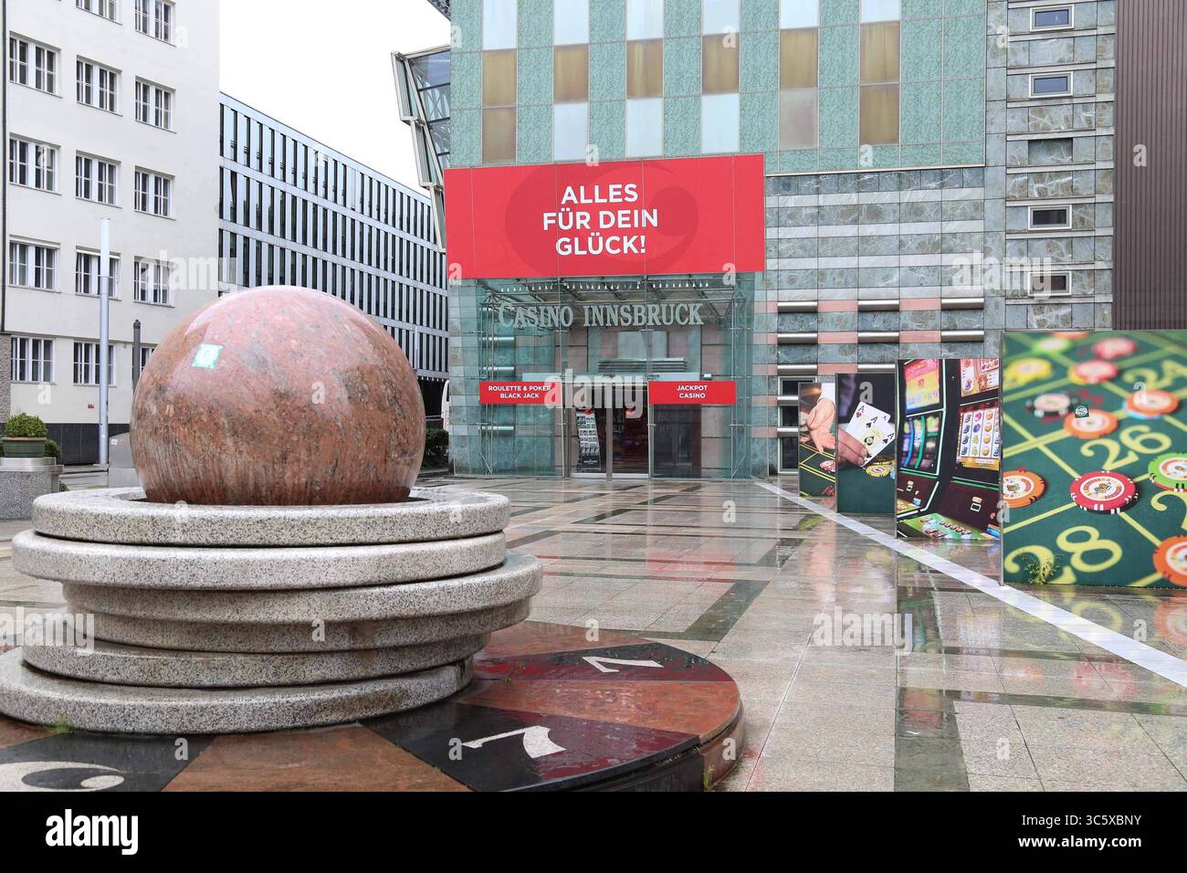 31.07.2025, Innsbruck, AUT, Unterwegs in Tirol, Symbolbild, Themenbild, Verschiedene Themenbilder, im Bild Casino, Innsbruck, Casinos Austria, Innsbruck, Tirol, *** 31 07 2025, Innsbruck, AUT, On the road in Tyrol, Symbol picture, Theme picture, Various theme pictures, in the picture Casino, Innsbruck, Casinos Austria, Innsbruck, Tyrol, Stock Photo