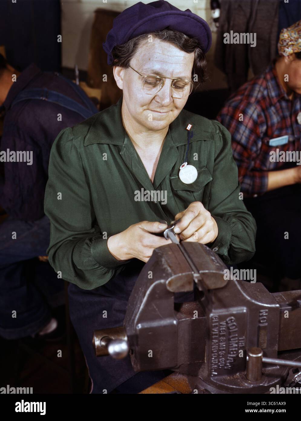 January 31, 2020, Milwaukee, Wisconsin, USA: Female War Production Worker doing Bench Work on Small Gun Parts for M5 and M7 Guns for U.S. Army, Vilter Co., Milwaukee, Wisconsin, USA, photograph by Howard R. Hollem, U.S. Office of War Information, February 1943 (Credit Image: © JT Vintage/Glasshouse via ZUMA Wire) Stock Photo