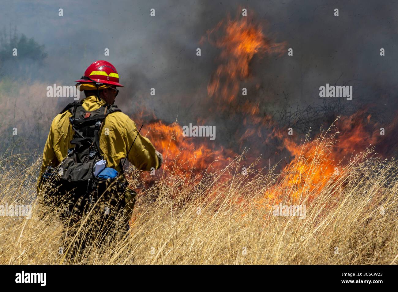 Usmc Firefighting U s marine corps firefighter hi-res stock photography and images - Alamy