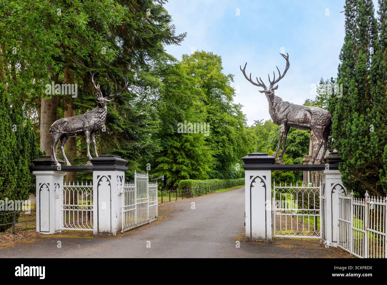 Drumtochty Castle, a 19th-century neo-Gothic mansion in Aberdeenshire, is a notable landmark and exclusive wedding venue. Stock Photo