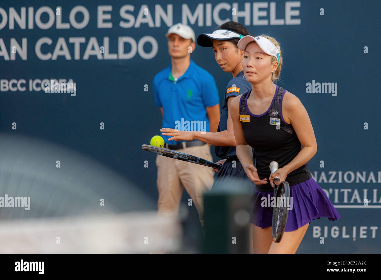 Palermo, Italy. 25th July, 2025. 7/25/2025 Palermo Ladies Open 2025: Momoko Kobori/Ayano Shimizu vs Renata Jamrichova/Tara Wuerth. Palermo Ladies Open 2025: Momoko Kobori and Ayano Shimizu beat Renata Jamrichova and Tara Wuerth 7-5 6-4 in Palermo (Photo by Antonio Melita/Pacific Press/Sipa USA) Credit: Sipa USA/Alamy Live News Stock Photo