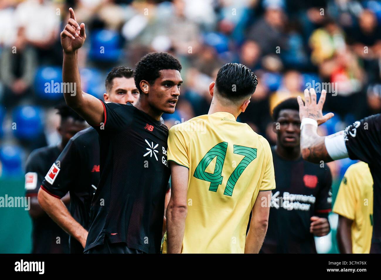 teilnehmer: fortuna sittard gegen bayer leverkusen spiele