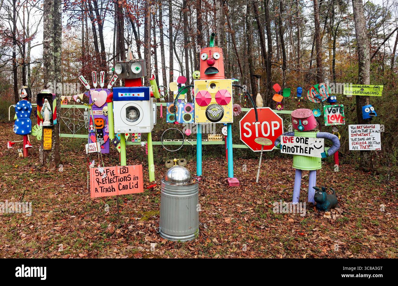 Whimsical folk art wonderland in Clarkesville, GA, SamG Land bursts with color, humor, and creativity from artist Sam Granger’s playful vision. Stock Photo