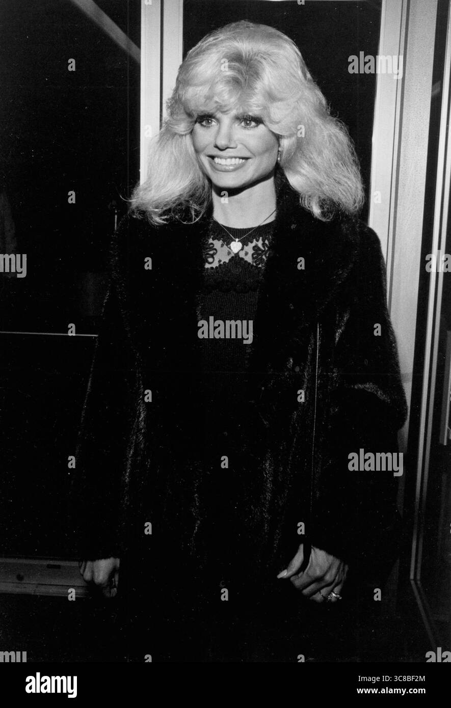 Country gold hi-res stock photography and images - Alamy, image size:885x1390