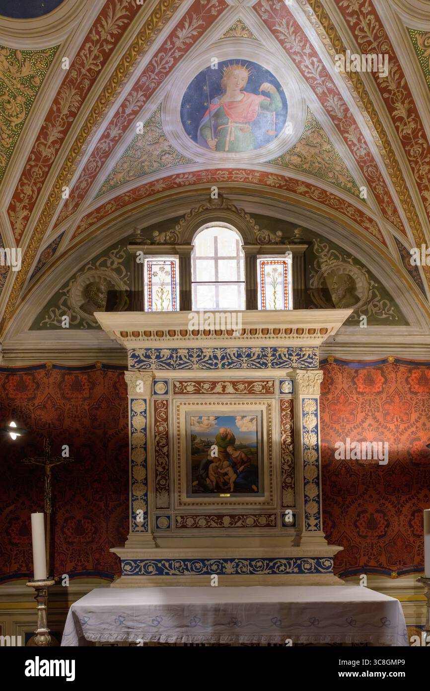 Altar panel painting hi-res stock photography and images - Alamy