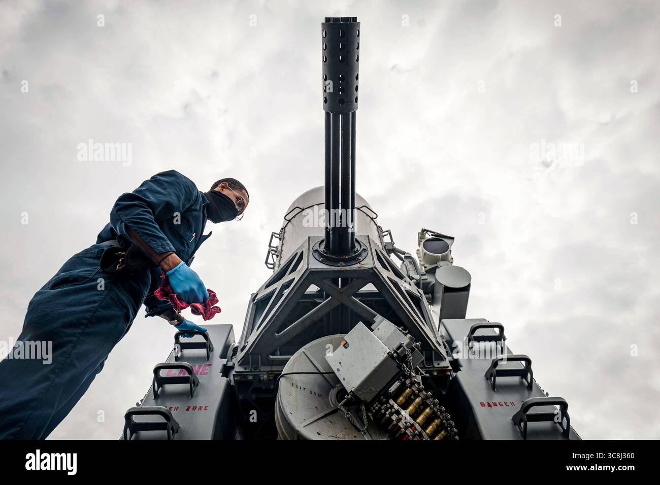 February 6, 2021 - South China Sea - Fire Controlman 2nd Class Dondre ...