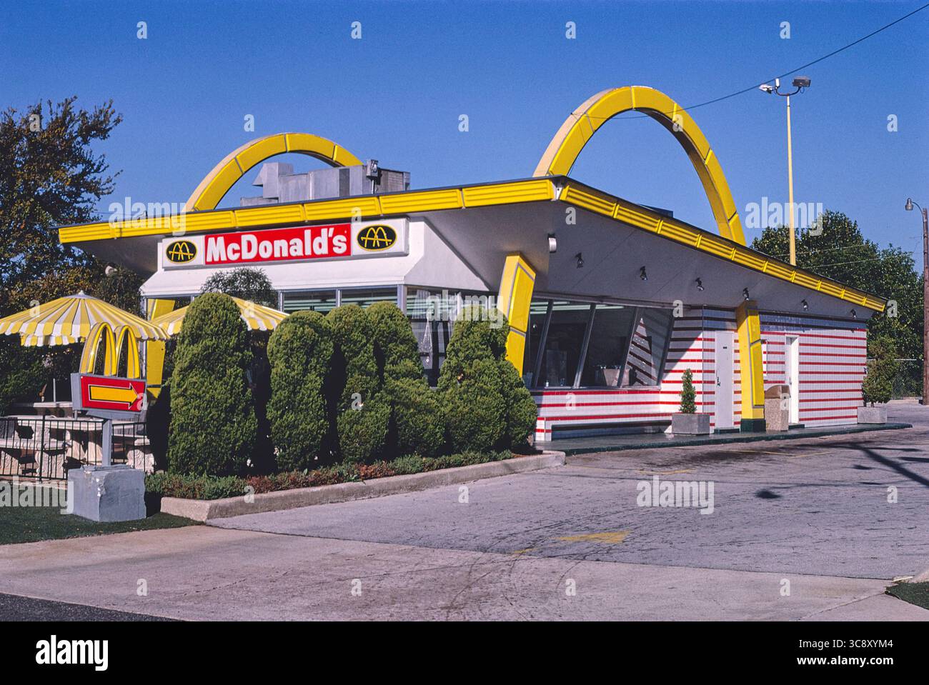 Mcdonalds retro hi-res stock photography and images - Page 2 - Alamy