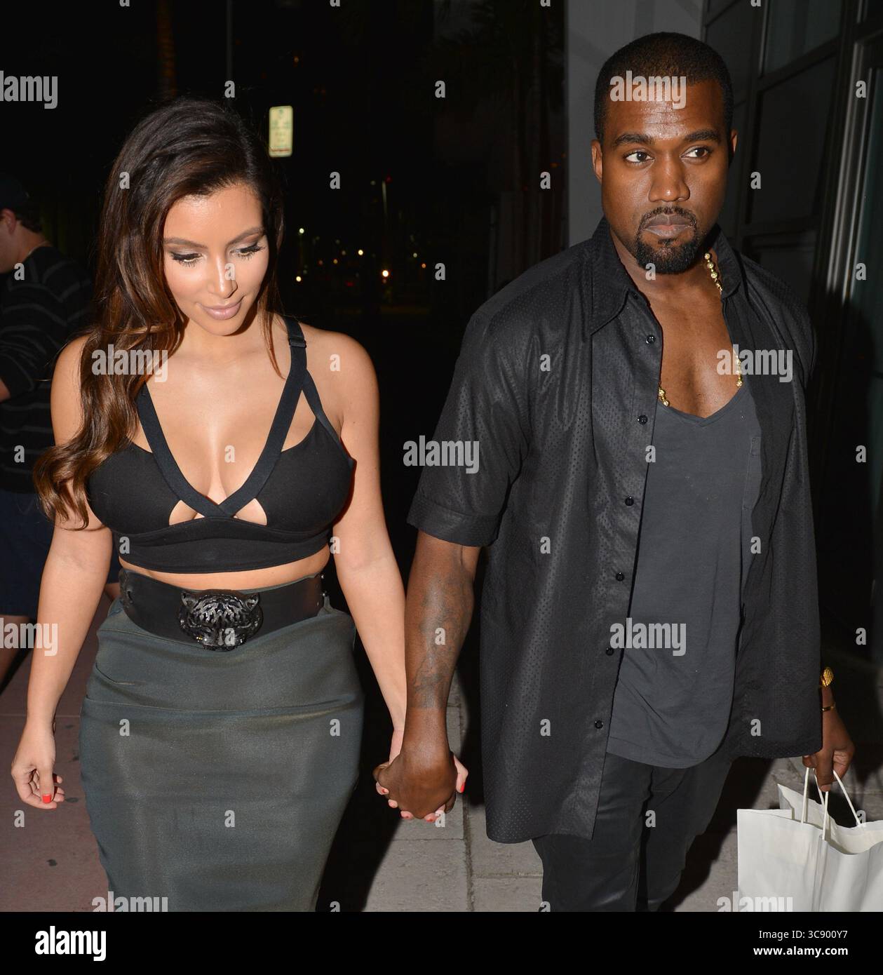 Kanye west girlfriend hi-res stock photography and images - Page 3 - Alamy, image size:1259x1390