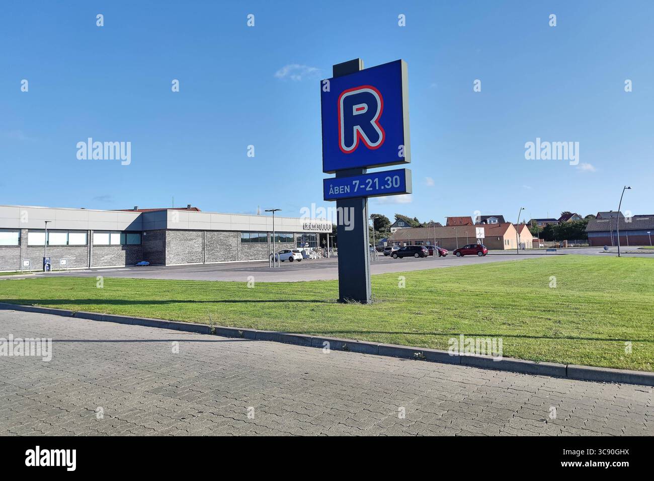 Dänemark, 28.07.2025: Dänischer Discounter Rema 1000 *** Denmark, 28 07 2025 Danish discounter Rema 1000 Copyright: xdtsxNachrichtenagenturx dts 77492 Stock Photo