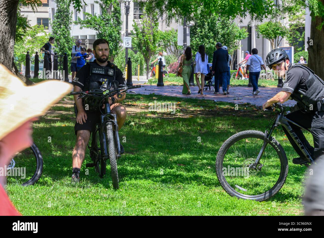 Police officers bicycles hi-res stock photography and images - Alamy Police officers bicycles hi-res stock photography and images - Alamy