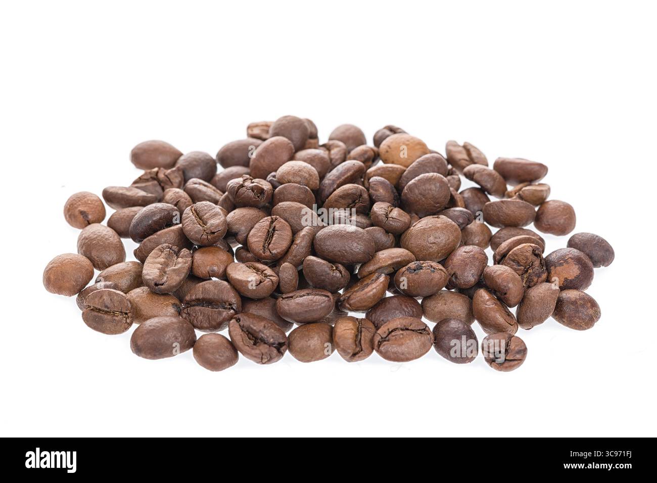 Roasted Coffee Beans isolated on white background Stock Photo - Alamy