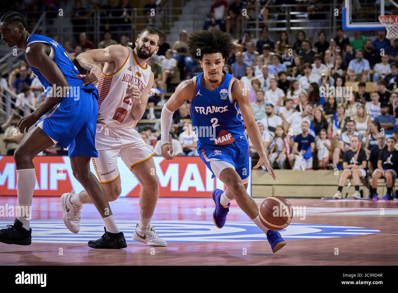 Nadir Hifi and France National Basketball Team: Why He Struggles to Fit In Nadir Hifi and France National Basketball Team: Why He Struggles to Fit In