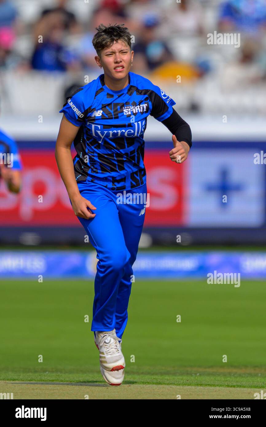 Lord's Cricket Ground, London August 05 2025 Issy Wong (95 London ...