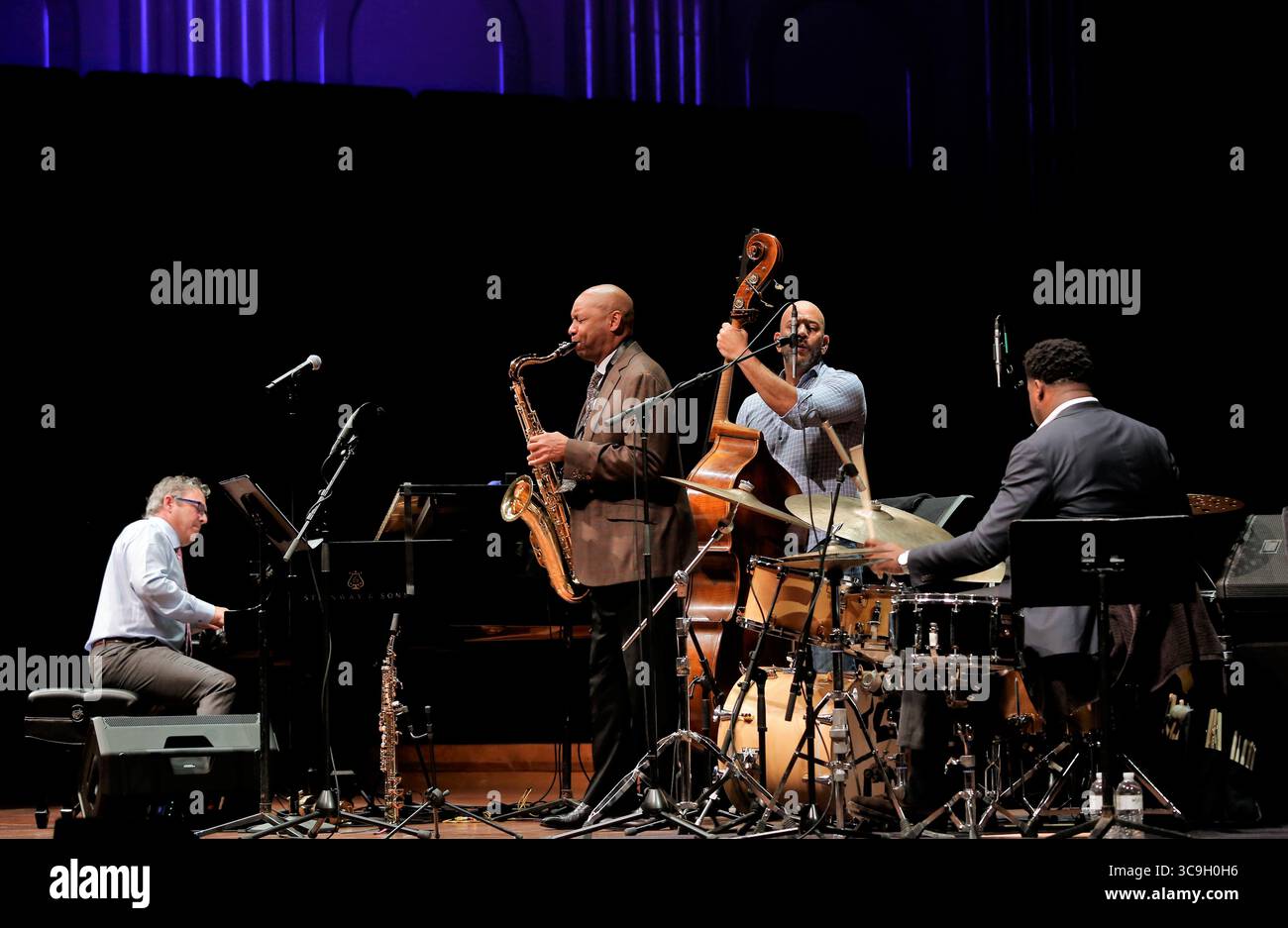 March 10, 2023, Milwaukee, Wisconsin, U.S: Grammy Award winning saxophonist BRANFORD MARSALIS Quartet performed a one night only concert at the new Bradley Symphony Center. The band is on a jazz and classical music US tour with several upcoming dates in California. The powerful jazz quartet includes ERIC REVIS; bass, JOEY CALDERAZZO; piano, and JUSTIN FAULKNER; drums. (Credit Image: © Pat A. Robinson/ZUMA Press Wire) Stock Photo
