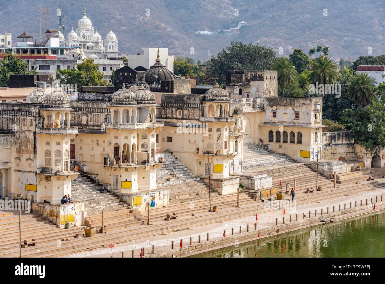 Landscape scenic view of Chandra Ghat at Pushkar Holy Lake, Rajasthan ...