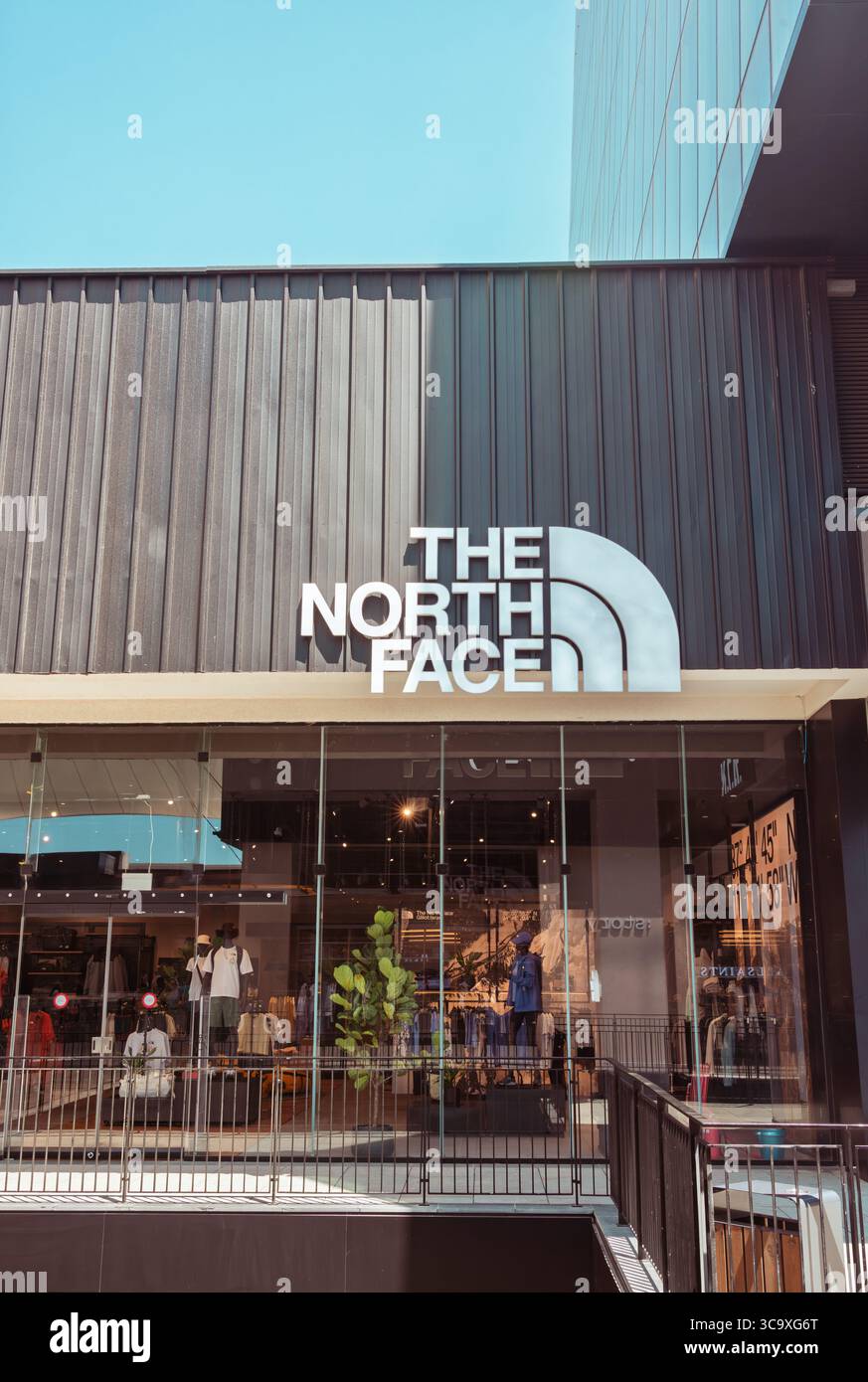 The North Face brand store exterior and logo. BIG FASHION Mall, Glilot ...