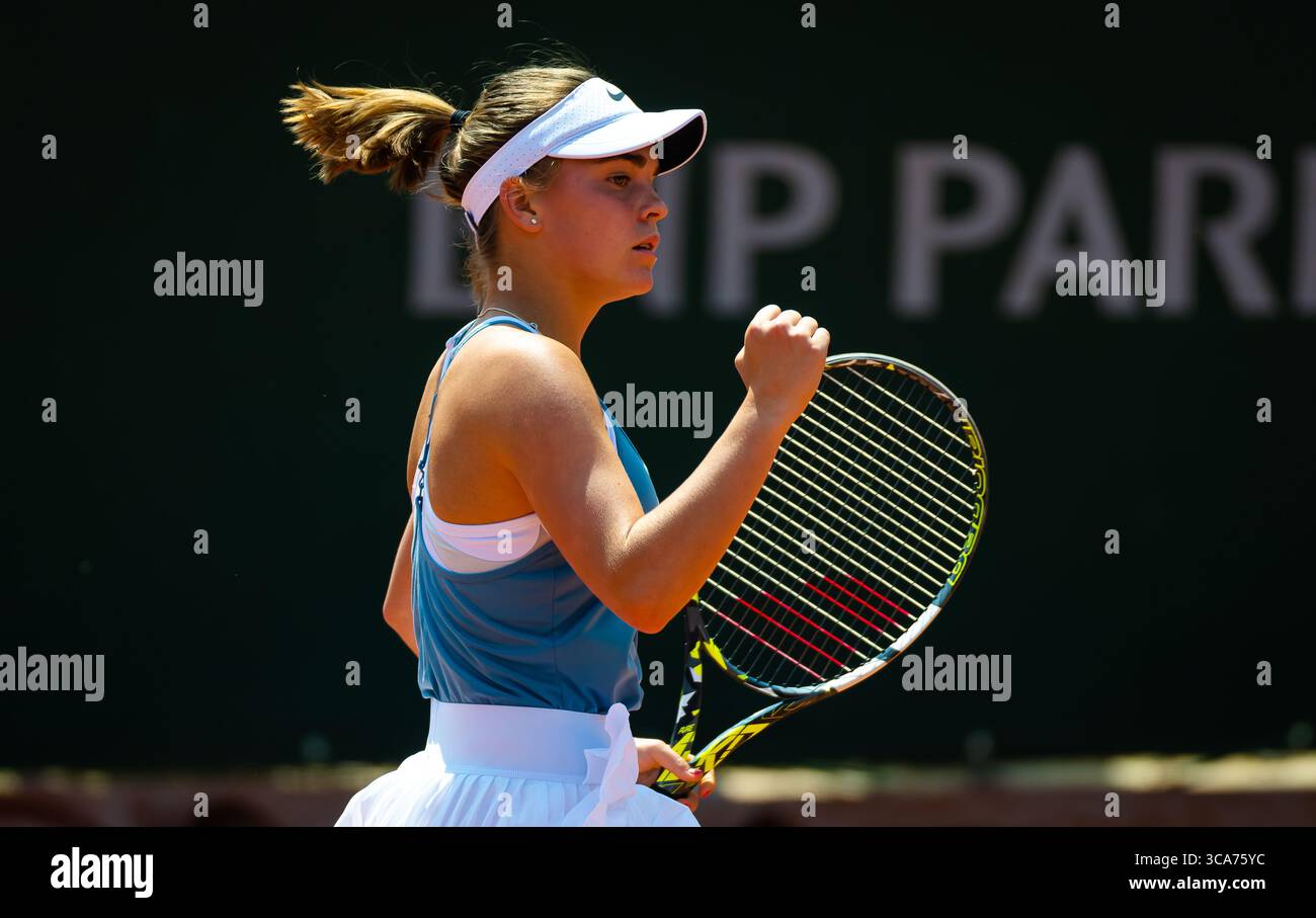 May 28, 2023, PARIS, FRANCE: Sara Bejlek of the Czech Republic in action during the first round of the 2023 Roland Garros Grand Slam tennis tournament (Credit Image: © Rob Prange/AFP7 via ZUMA Press Wire) Stock Photo