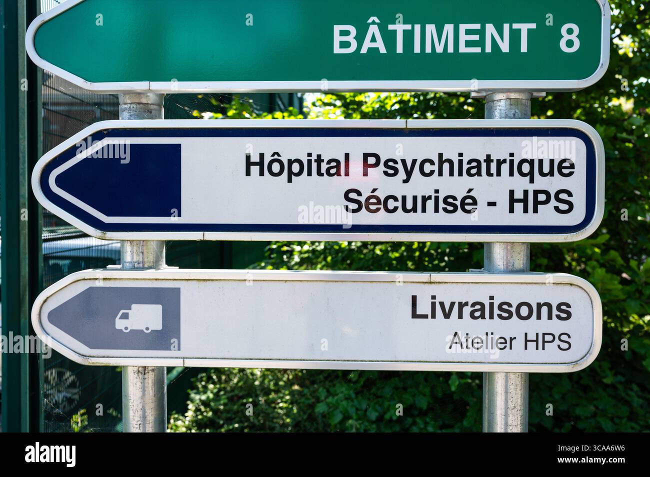 Forensic Psychiatric institution direction signs and entrance in ...