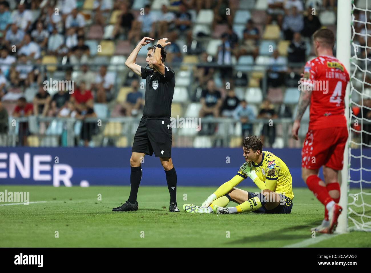 Rijeka, Croatia. 06th Aug, 2025. HNK Rijeka vs Shelbourne F.C. in UEFA Europa League, Third qualifying round in Rijeka, Croatia on 06. August 2025. Ricardo de Burgos, Wessel Speel. Photo: Nel Pavletic/PIXSELL Credit: Pixsell/Alamy Live News Stock Photo