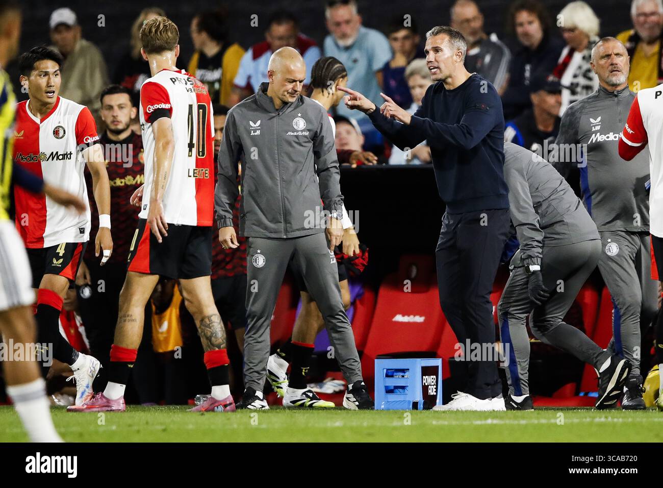 Crisp Robin Van Persie Sacked As Feyenoord Manager Despite Champions League Qualification Scene in HD Crisp Robin Van Persie Sacked As Feyenoord Manager Despite Champions League Qualification Scene in HD