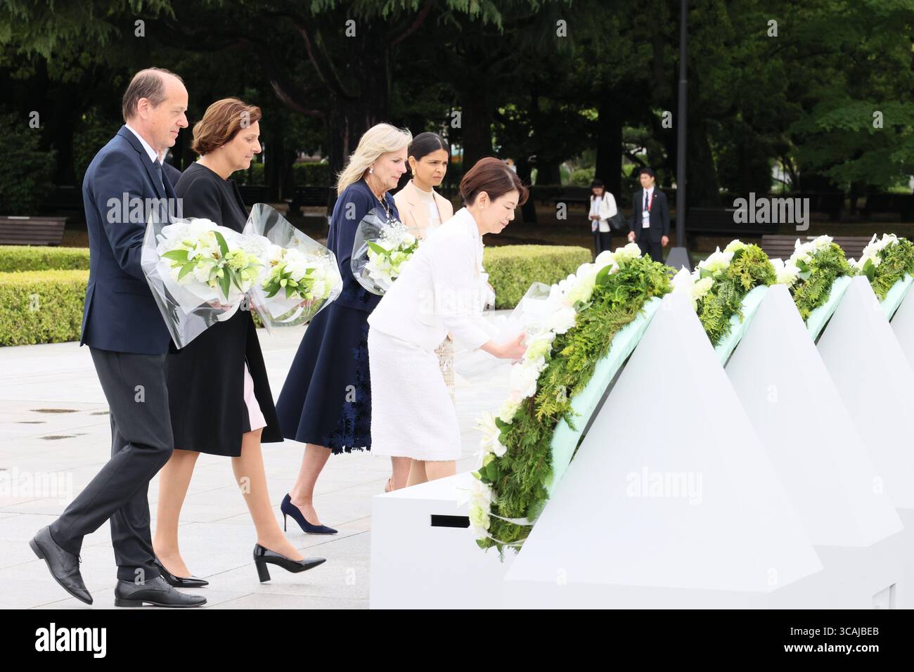May 19, 2023, Hiroshima, Hiroshima Prefecture, Japan: The Group of Seven spouses place wreaths at the Memorial Cenotaph in the Hiroshima Peace Memorial Park on the first day of the G7 Summit, May 19, 2023 in Hiroshima, Japan. Standing from left: Akshata Narayan Murty of the UK, U.S First Lady Jill Biden, Yuko Kishida of Japan, Britta Ernst of Germany, and Heiko von der Leyen, Spouse of the European Union President. (Credit Image: © Pool /G7 Hiroshima/Planet Pix via ZUMA Press Wire) Stock Photo
