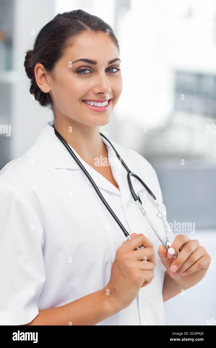 Woman wearing lab attire hi-res stock photography and images - Alamy