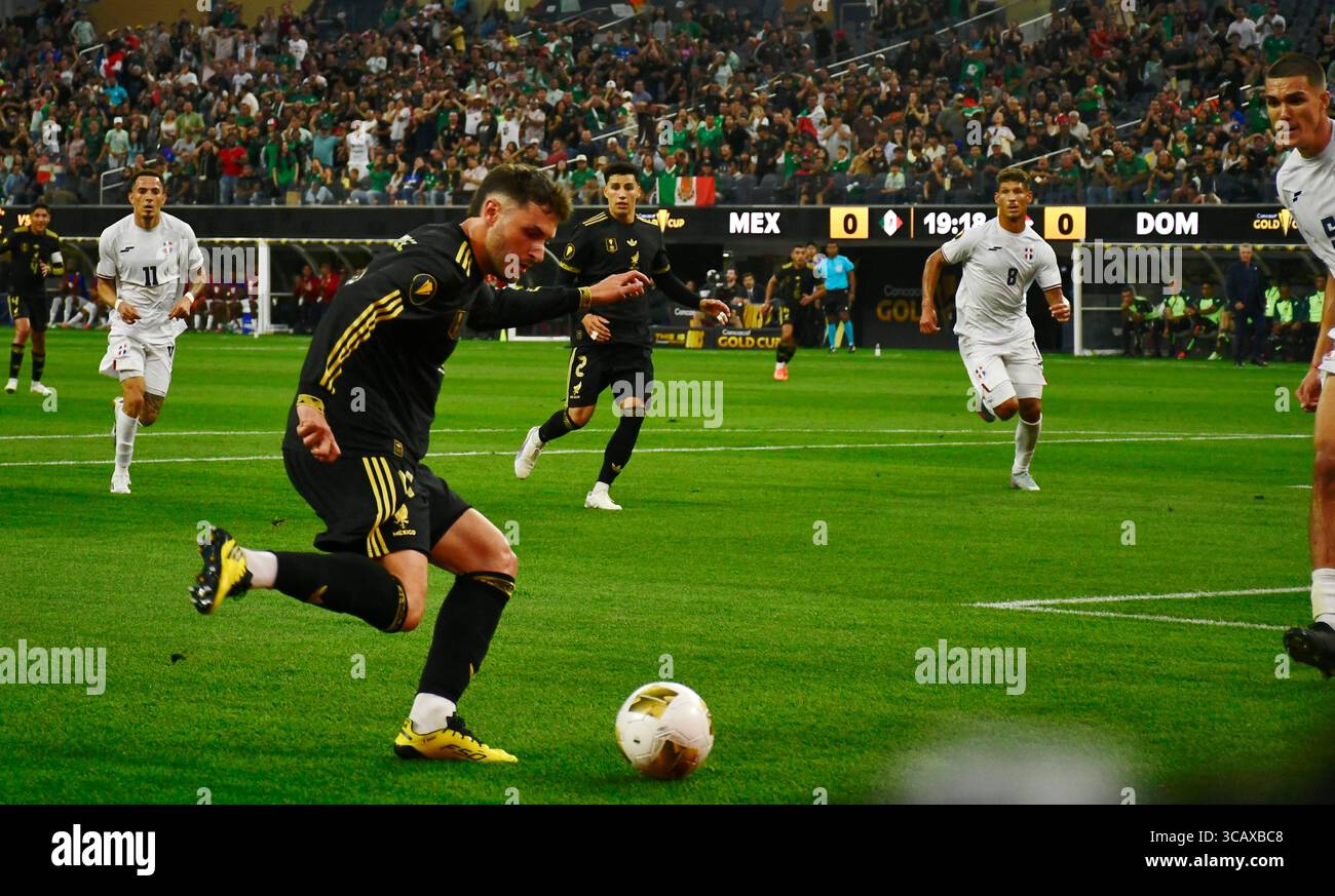 ⚔️ México vs República Dominicana Nations League en marcha y el Tri lo deja todo. ??? Stock Photo