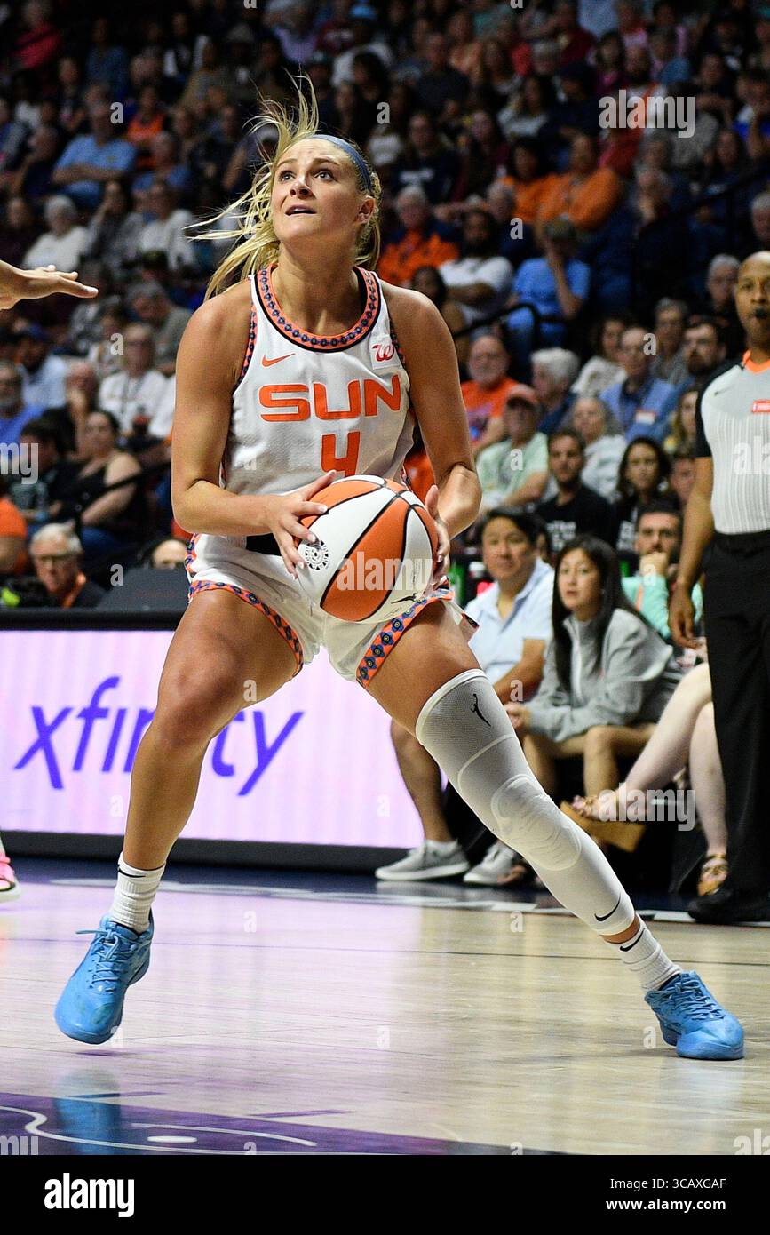 UNCASVILLE, CT - AUGUST 03: Connecticut Sun guard Jacy Sheldon (4 ...