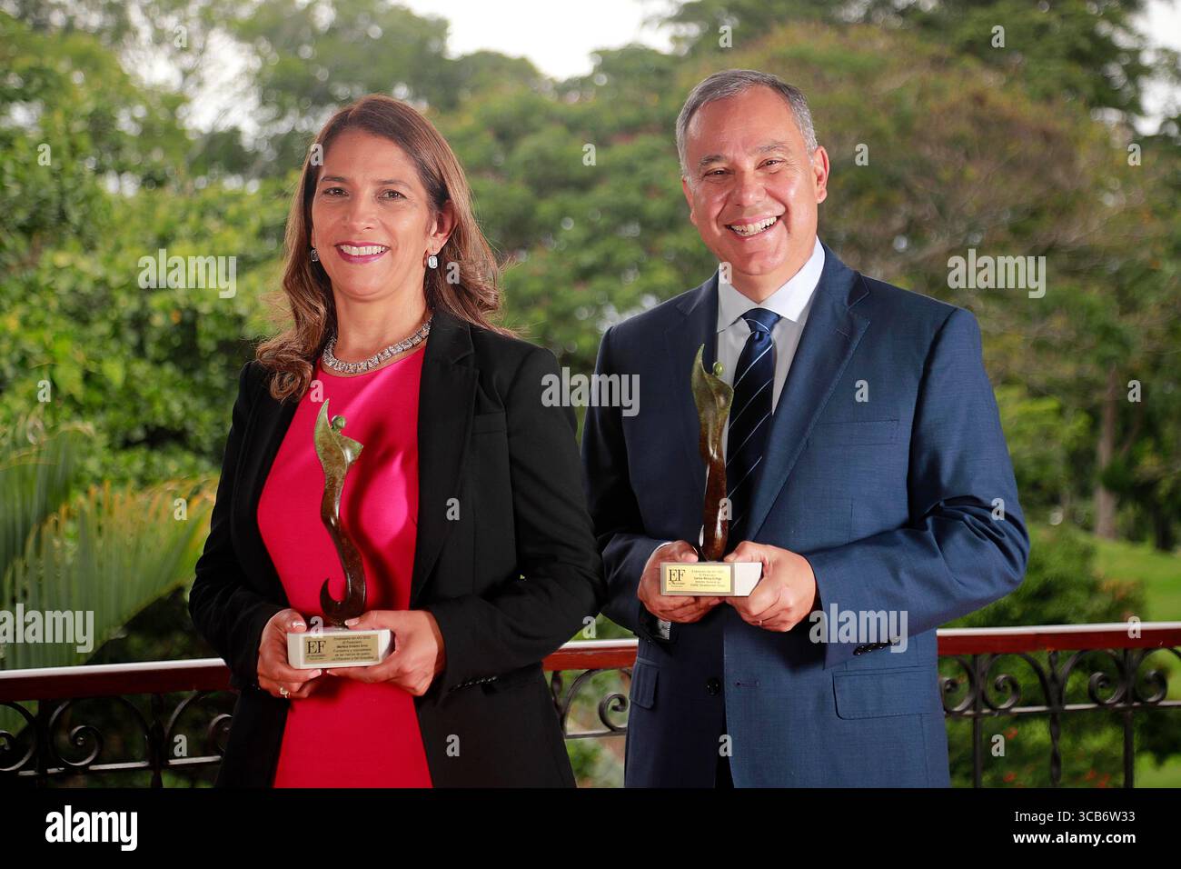 November 29, 2023: 29/11/2023 Costa Rica Country Club, EscazÃƒÂº.  PremiaciÃƒÂ³n al Empresario del AÃƒÂ±o de El Financiero. Maritza Solano y  Carlos Wong, Empresaria y Empresario del AÃƒÂ±o. (Credit Image: © Rafael  Pacheco
