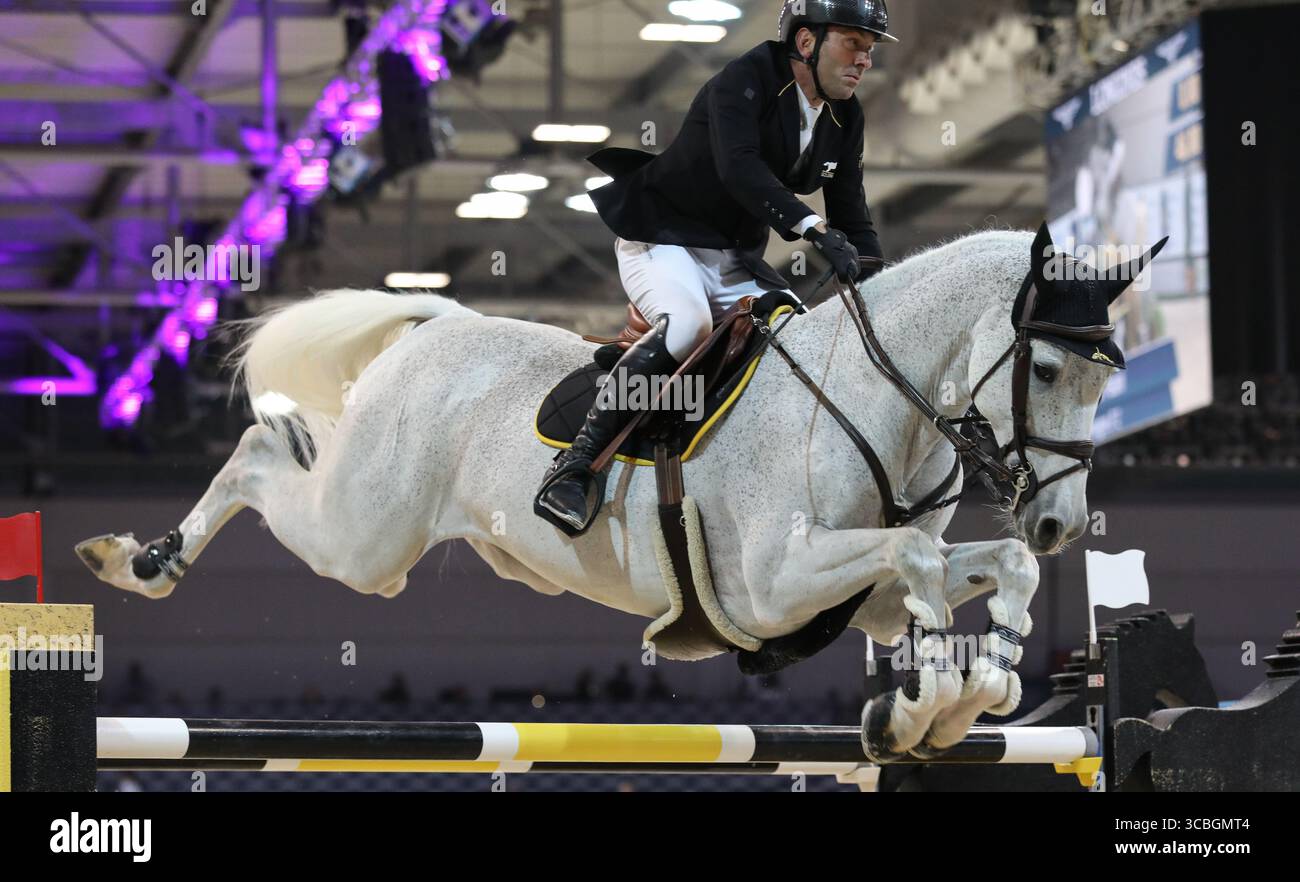 November 4, 2022, Verona, Veneto, Italy: RICCARDO PISANI of Italy riding CHARLEMAGNE JT Z during the Kask competition as part of the FEI Jumping World Cup 2022 at the Pala Volkswagen on November 4th 2022 in Verona, Italy (Credit Image: © Mickael Chavet/ZUMA Press Wire) Stock Photo