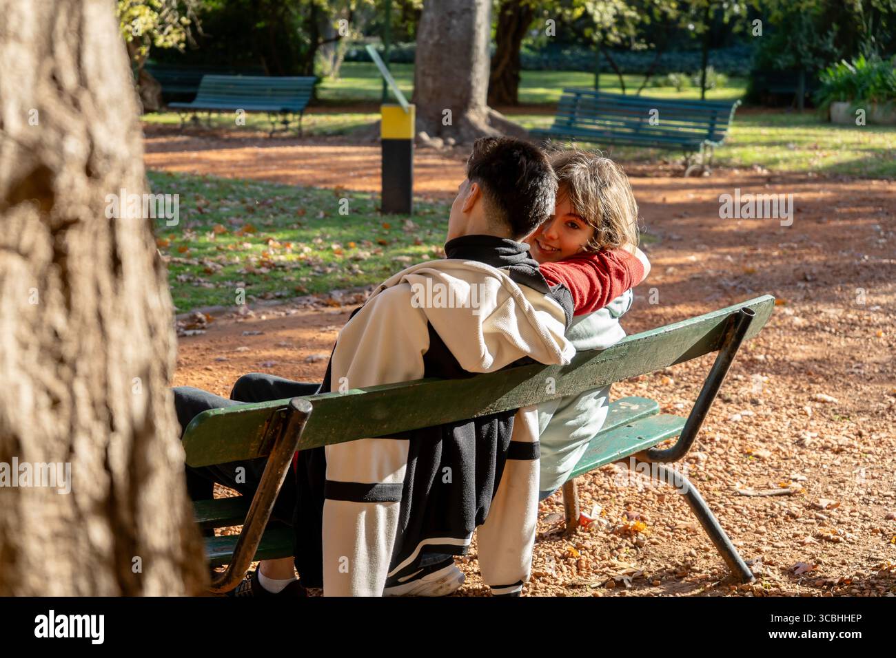 Hug cuddling hi-res stock photography and images - Alamy