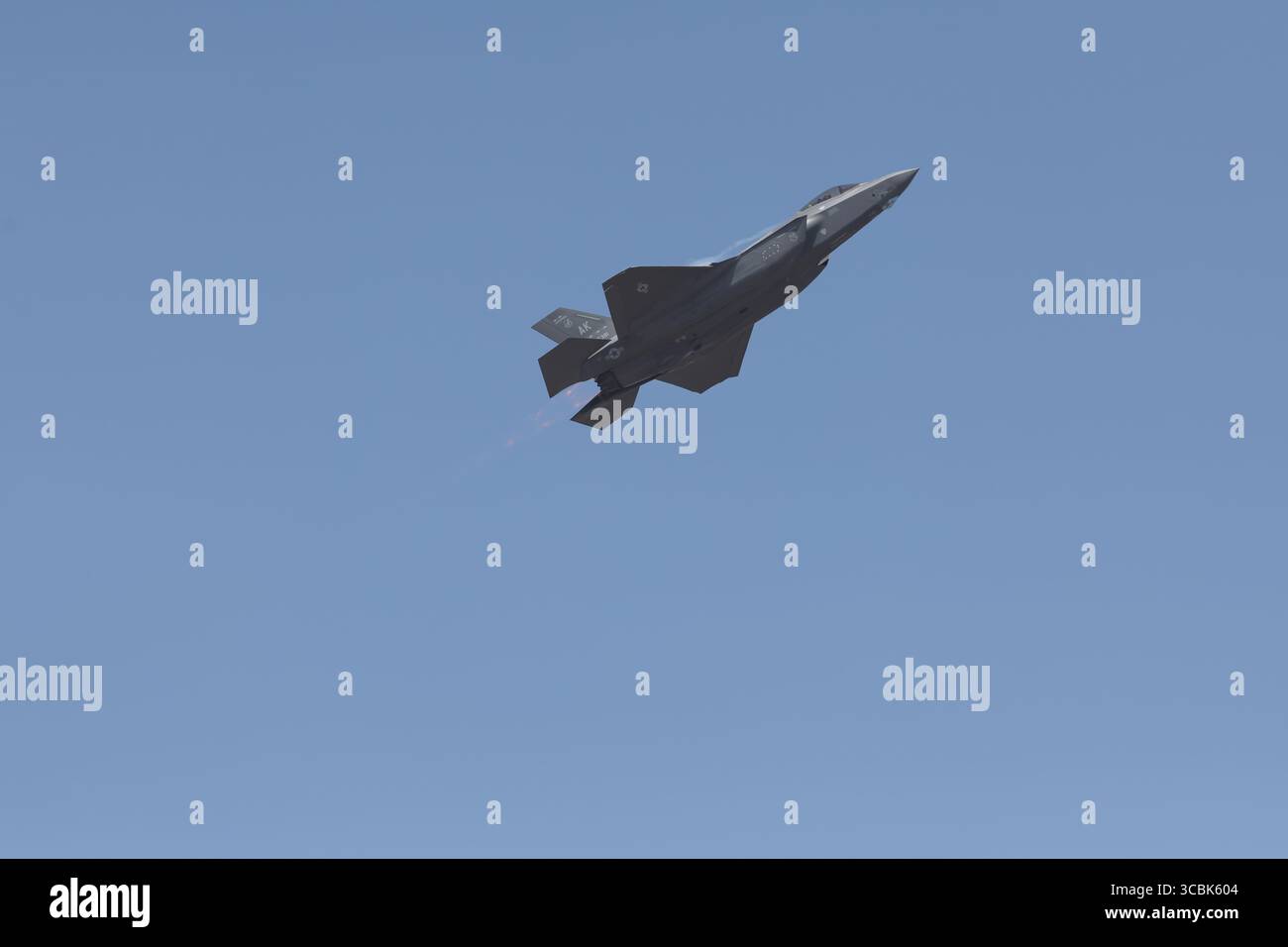 February 14, 2023, Bengaluru, Karnataka, India: Aero India Air Display on the second day (Credit Image: © Seshadri Sukumar/ZUMA Press Wire) Stock Photo