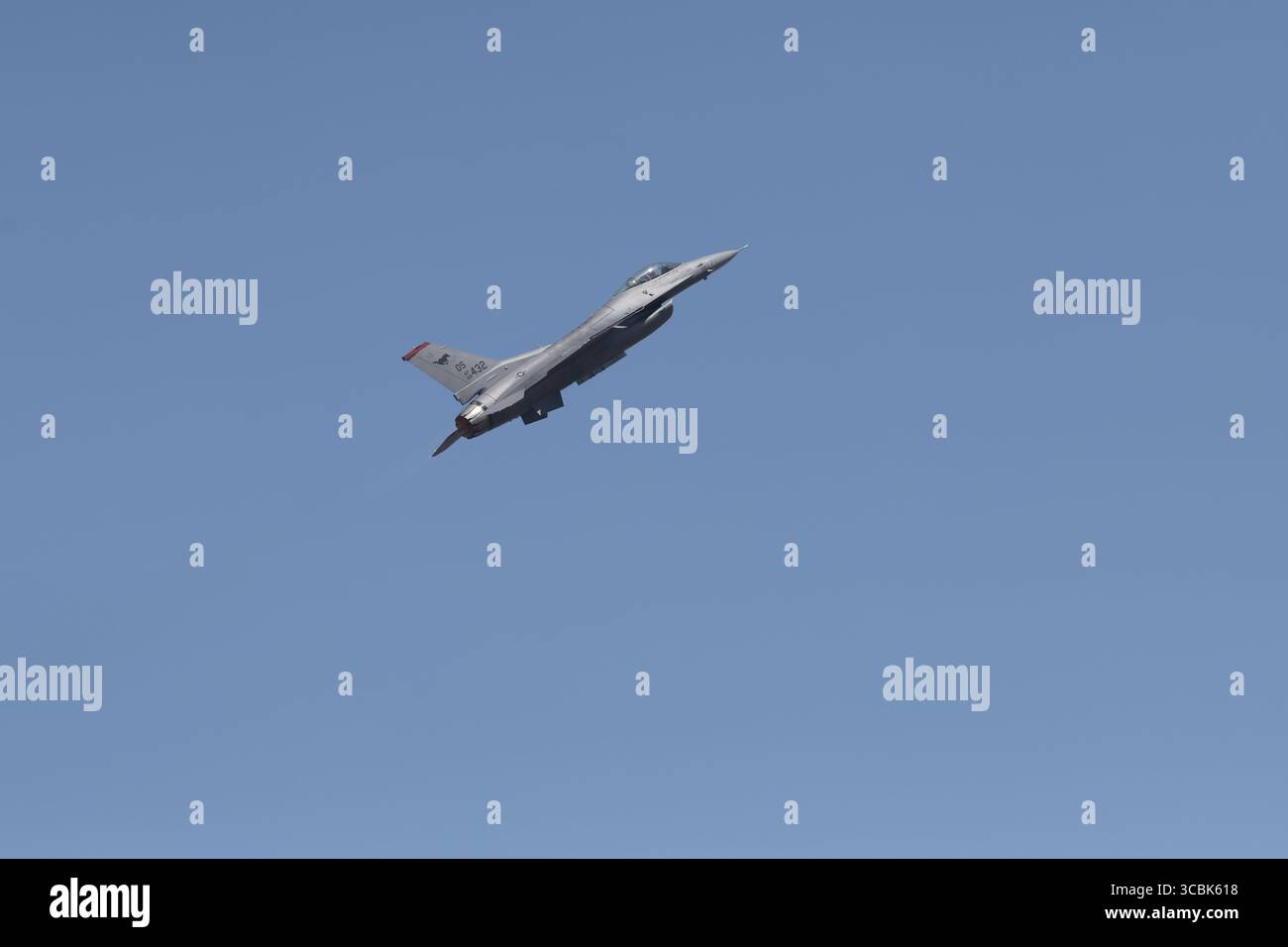 February 14, 2023, Bengaluru, Karnataka, India: Aero India Air Display on the second day (Credit Image: © Seshadri Sukumar/ZUMA Press Wire) Stock Photo