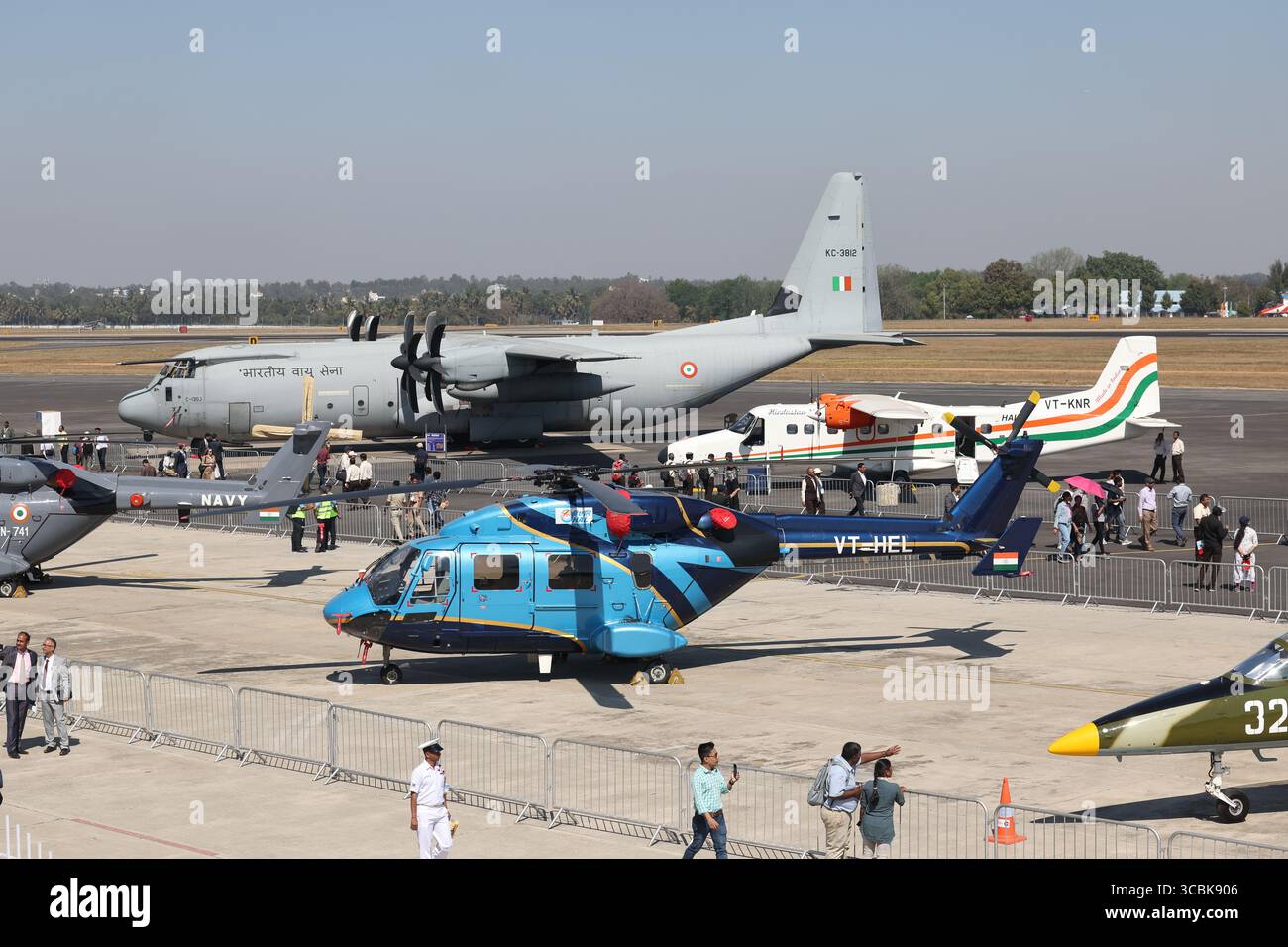 February 14, 2023, Bengaluru, Karnataka, India: Aero India Air Display on the second day (Credit Image: © Seshadri Sukumar/ZUMA Press Wire) Stock Photo