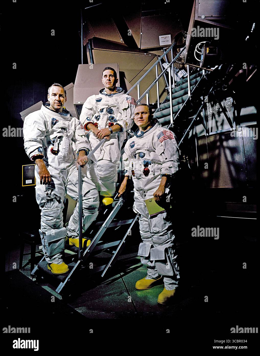 Houston, TX - November 22, 1968 -- Apollo 8 crew is photographed posing ...