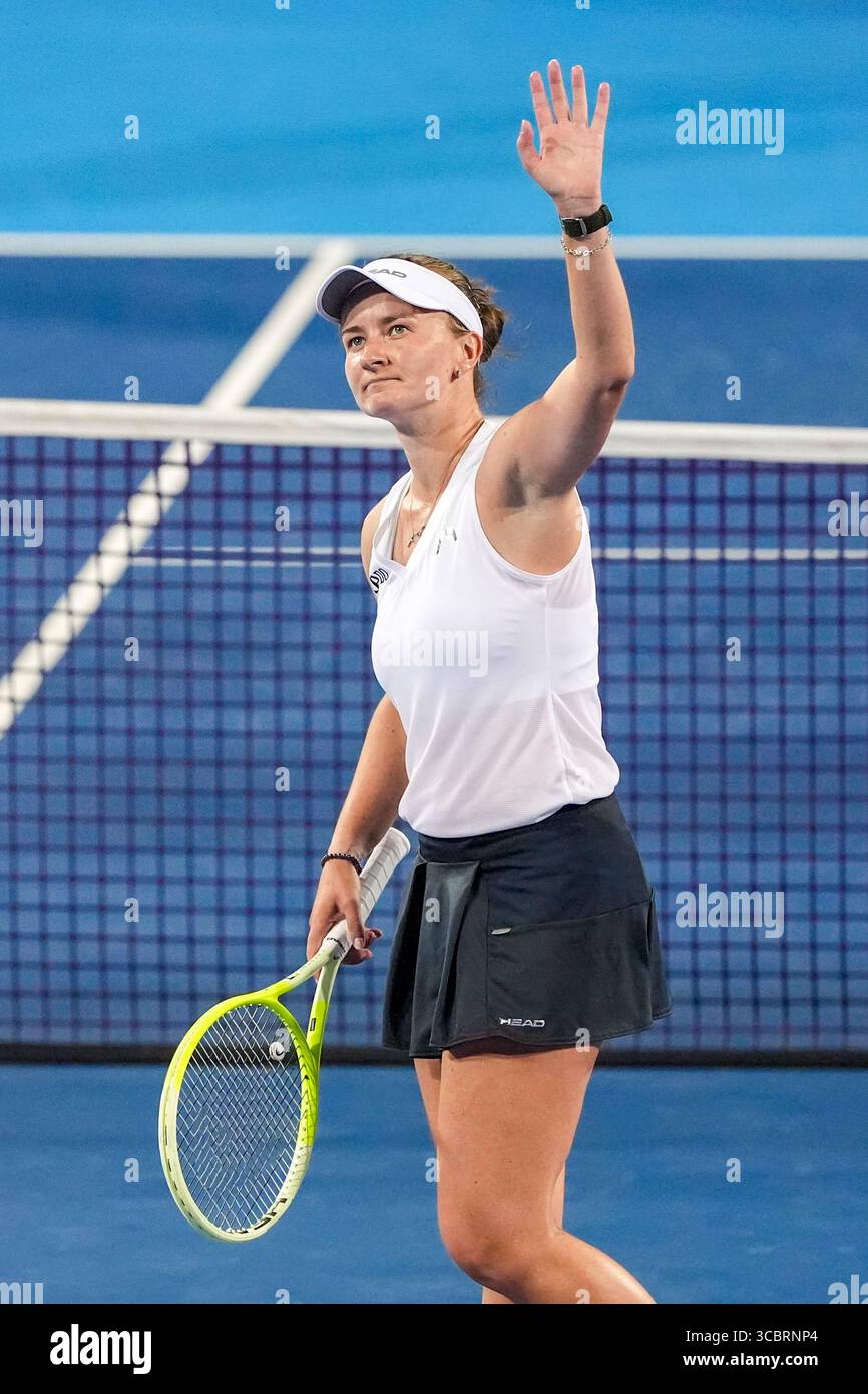 MASON, OH - AUG 8: Barbora Krejcikova (CZE) waves to the gallery after winning her match against Alycia Parks  (not pictured) during the first round of womens singles at the 2025 Cincinnati Open at Lindner Family Tennis Center on August 8, 2025. Stock Photo