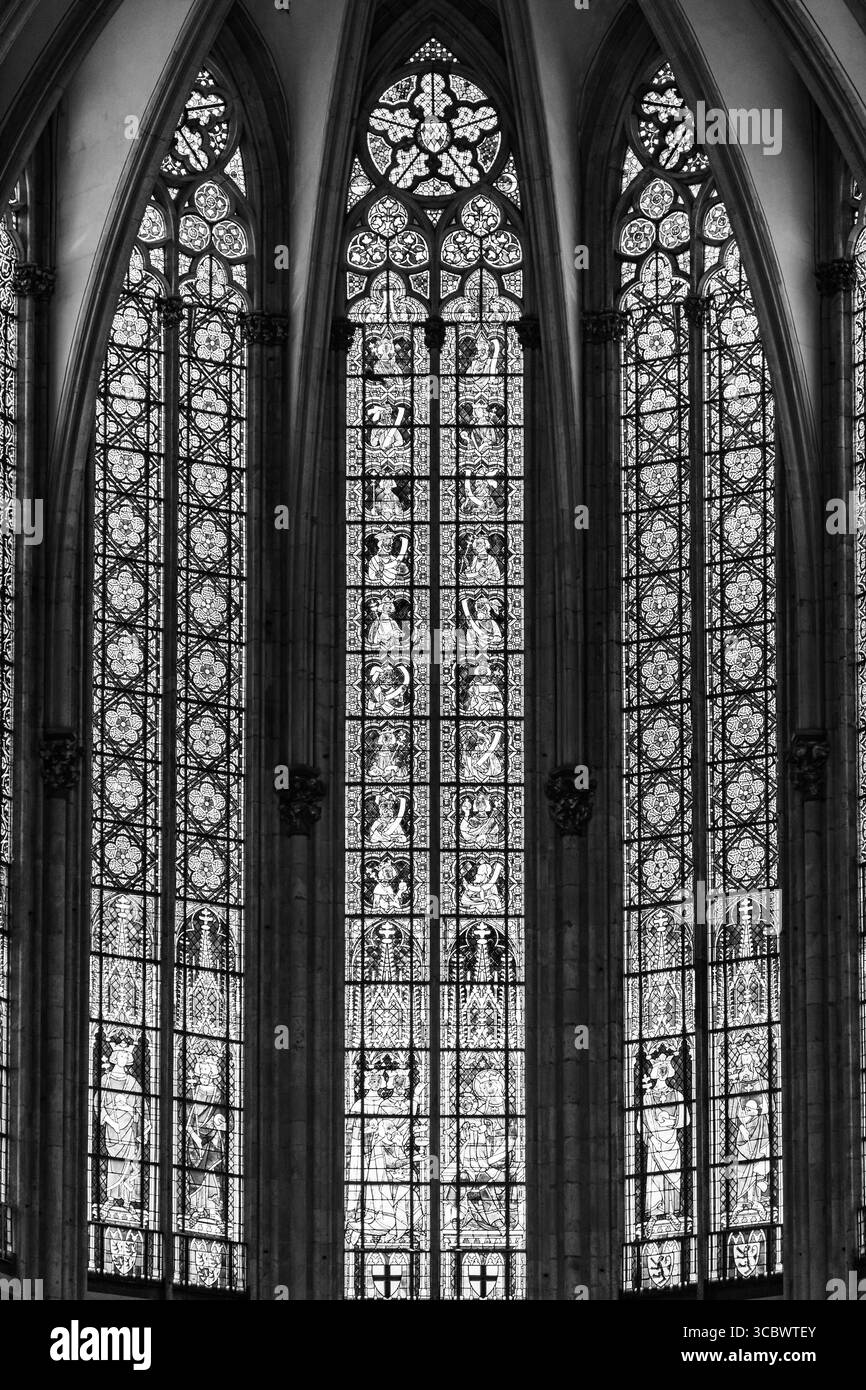 Stained glass Black and White Stock Photos & Images - Alamy