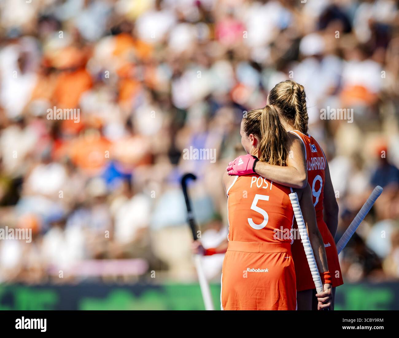 MONCHENGLADBACH - Lisa Post of the Netherlands and Renee van Laarhoven ...