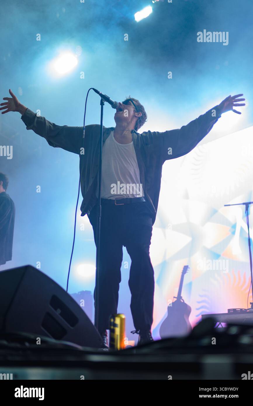 Newquay, Cornwall, UK. 09/08/2025. Deadletter live concert at ...