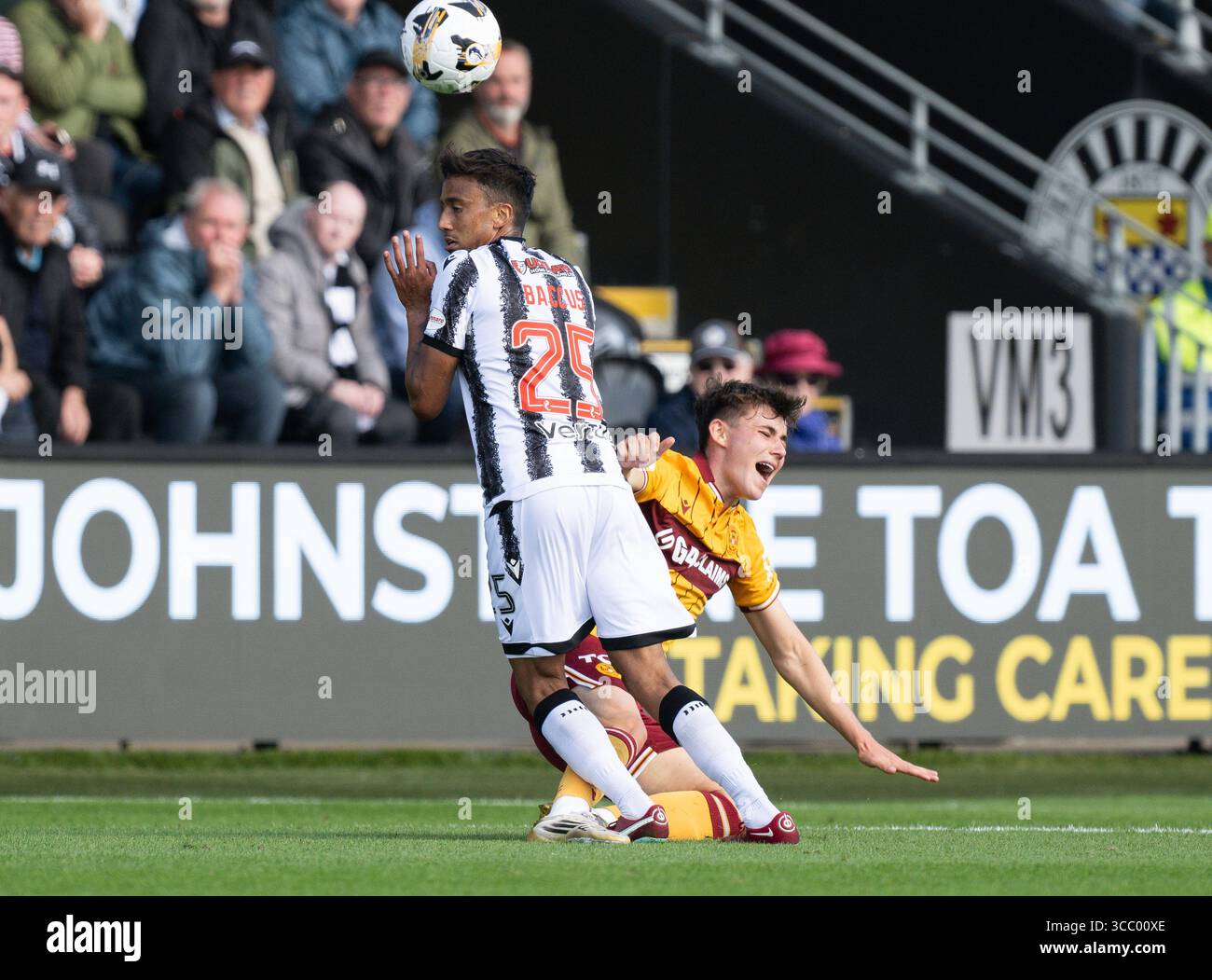 Sparrows Rfc PAISLEY, SCOTLAND - AUGUST 09: St Mirren's Keanu Baccus tackles ...