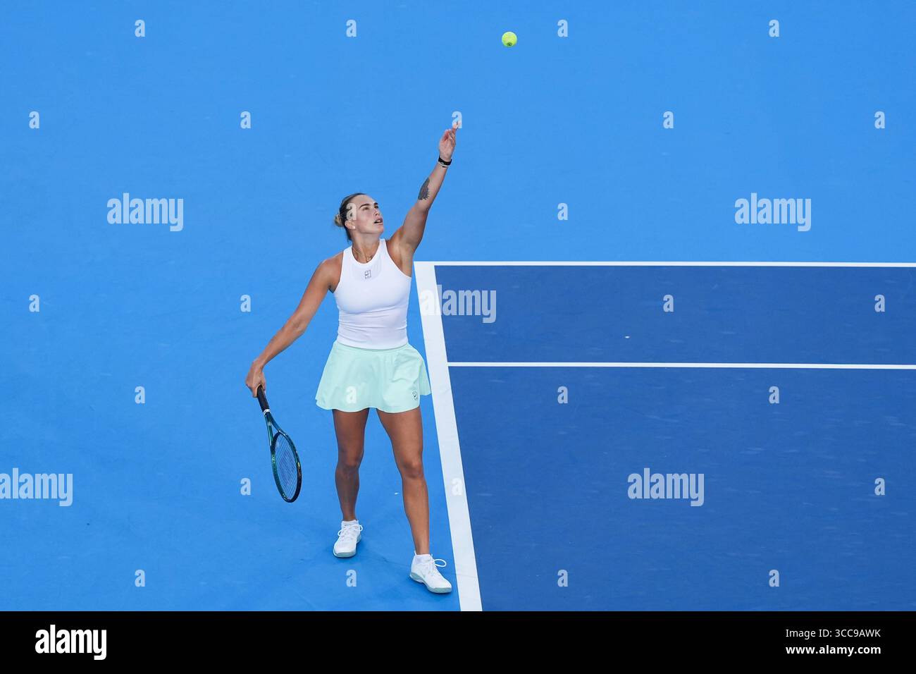 MASON, OH - AUG 9: Aryna Sabalenka serves to Marketa Vondrousova (not pictured) during the second round of womens singles at the 2025 Cincinnati Open Stock Photo