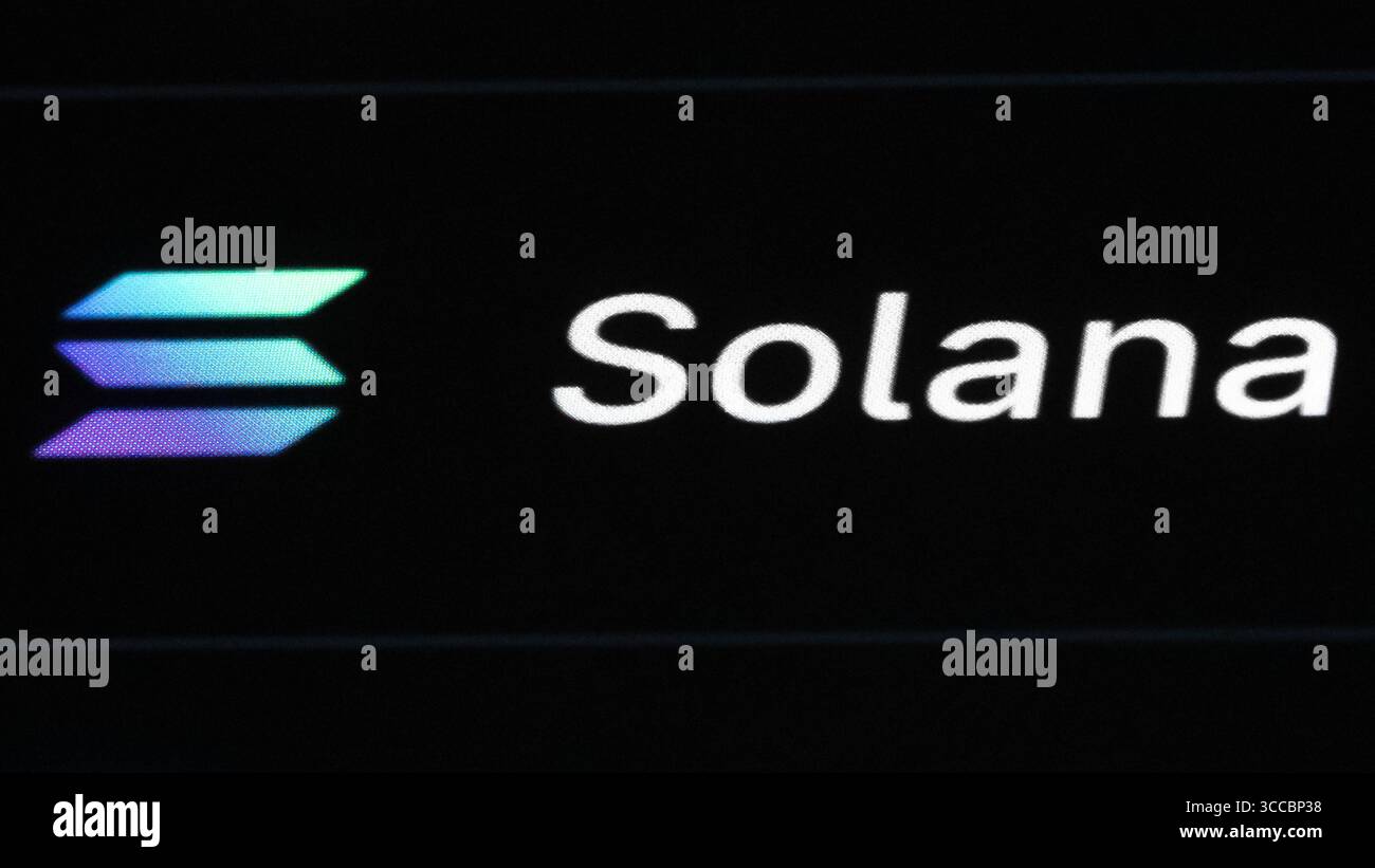 Rottweil, Germany. 11th Aug, 2025. The cryptocurrency Solana can be seen on  the display of an iPhone in the crypto trading platform Koingecko. Credit:  Silas Stein/dpa/Alamy Live News Stock Photo - Alamy